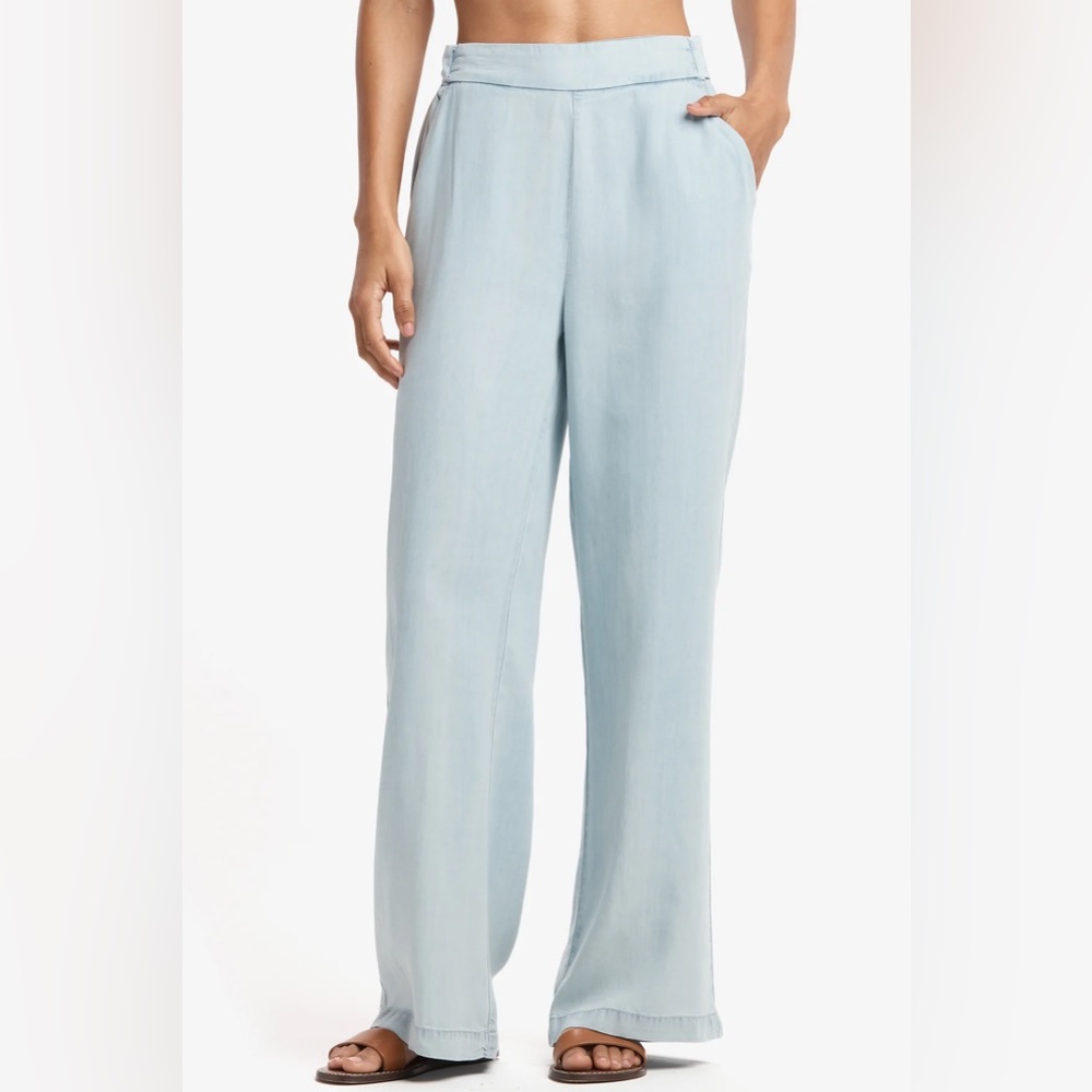 Lolë Torrance Pants - Light Blue Denim